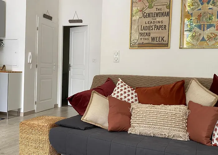 Ground Floor - Hauseman Building Close To Thermes * Bagnères-de-Luchon