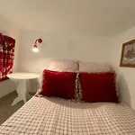 Ground Floor - Hauseman Building Close To Thermes Appartement *