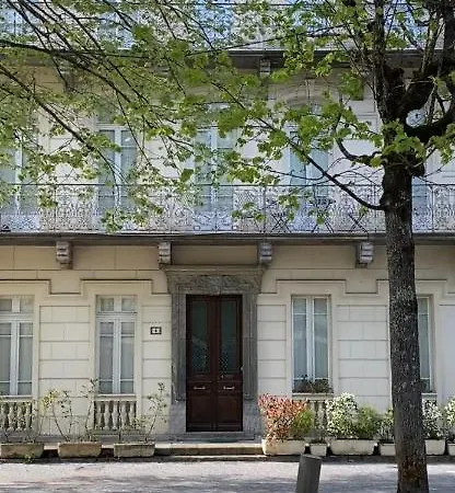 Ground Floor - Hauseman Building Close To Thermes *