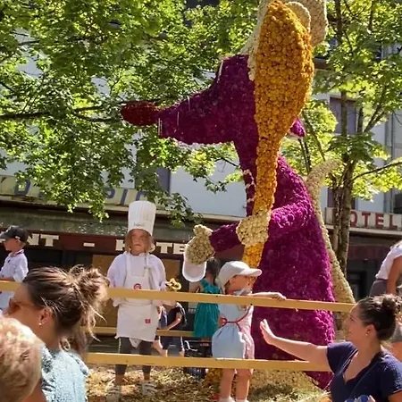 Ground Floor - Hauseman Building Close To Thermes *