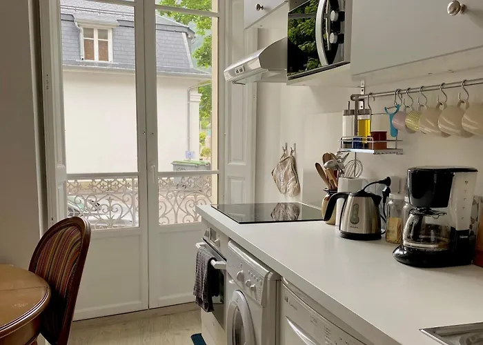 Ground Floor - Hauseman Building Close To Thermes